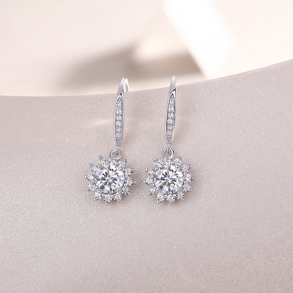 0.5ct Geometric Star Moissanite Drop Earrings – 925 Sterling Silver, Platinum-Plated - Diamond-Lab
