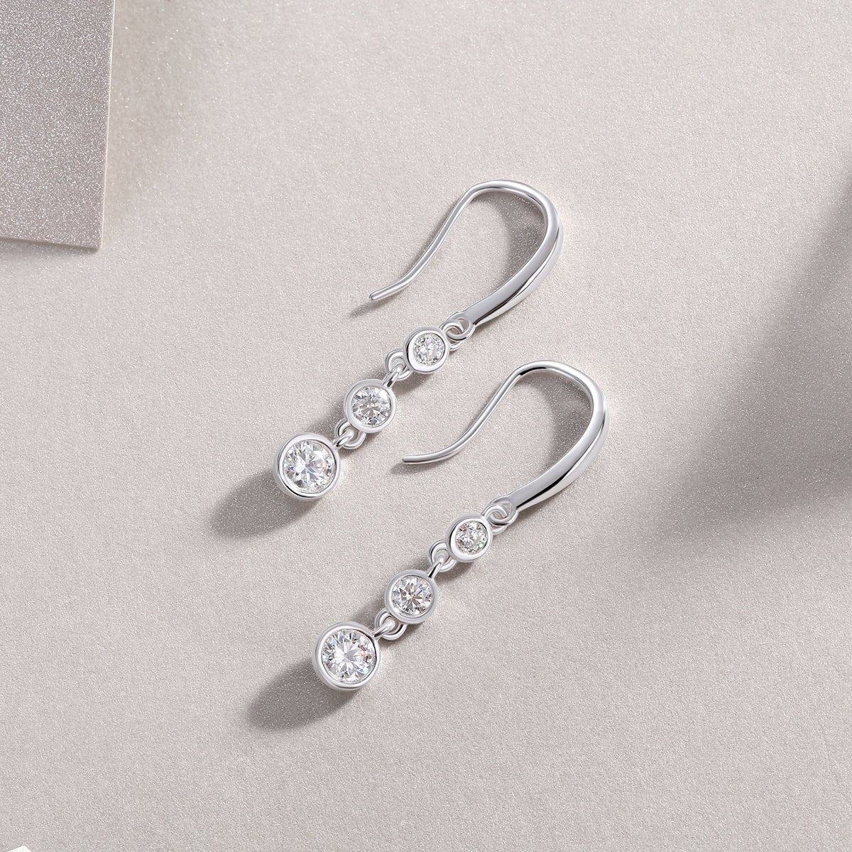 1Classic Multi-diamond Set Moissanite Silver Earrings Luxury Fashion Diamond Earrings Stud Earrings Prohibit TK Sales - Diamond-Lab