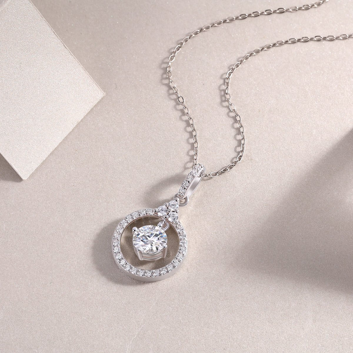 1ct Moissanite Solitaire Pendant Necklace – Platinum-Plated S925 Sterling Silver - Diamond-Lab