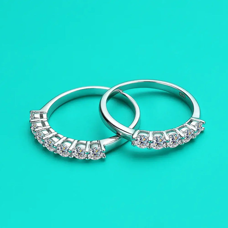 Elegant 18K White Gold 7-Stone Moissanite Ring