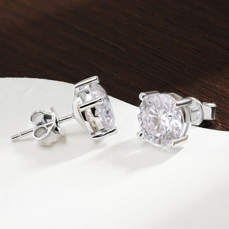 Personalized round cut moissanite studs VVS1 clarity D color grade 8mm size excellence